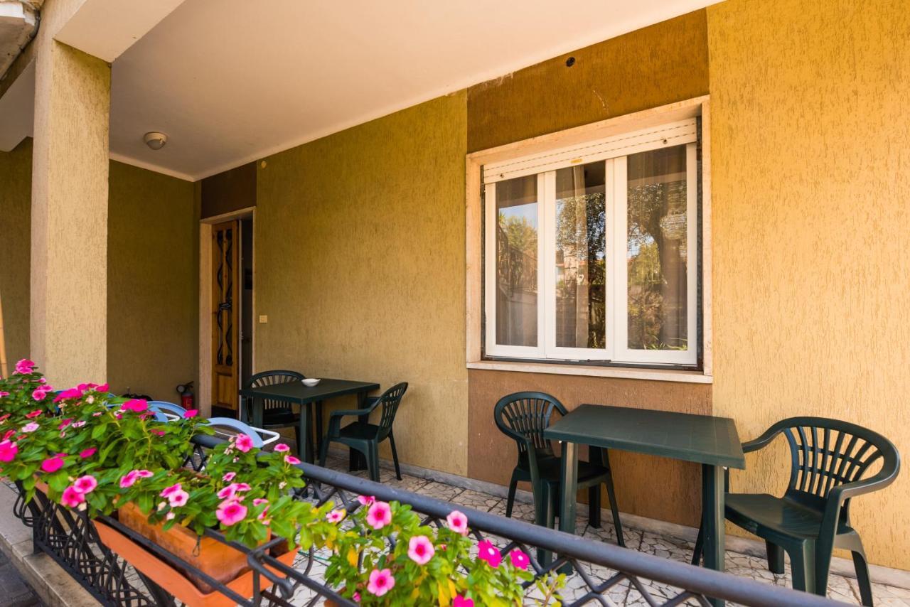 Casa Violetta Bed & Breakfast Marina di Massa Exterior foto